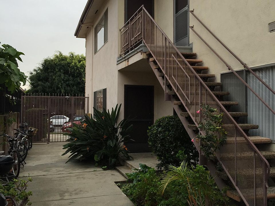 1st image of 12755 Matteson Ave APT 6