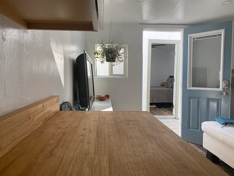 260 W Prospect St #B — Photo 1