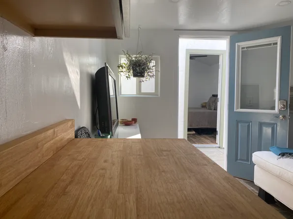 260 W Prospect St #B, Ventura, CA 93001
