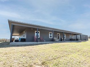 2216 N Greenbrier Rd, Nocona, TX 76255