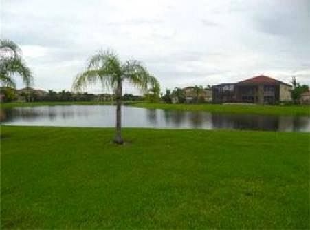 3rd image of 1970 Grey Falcon Cir SW