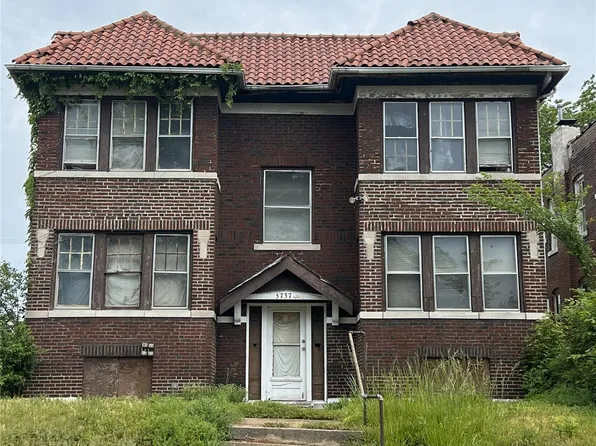 5737 Cabanne Ave, Saint Louis, MO 63112