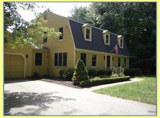 14 Ashland Rd, Scituate, RI 02857