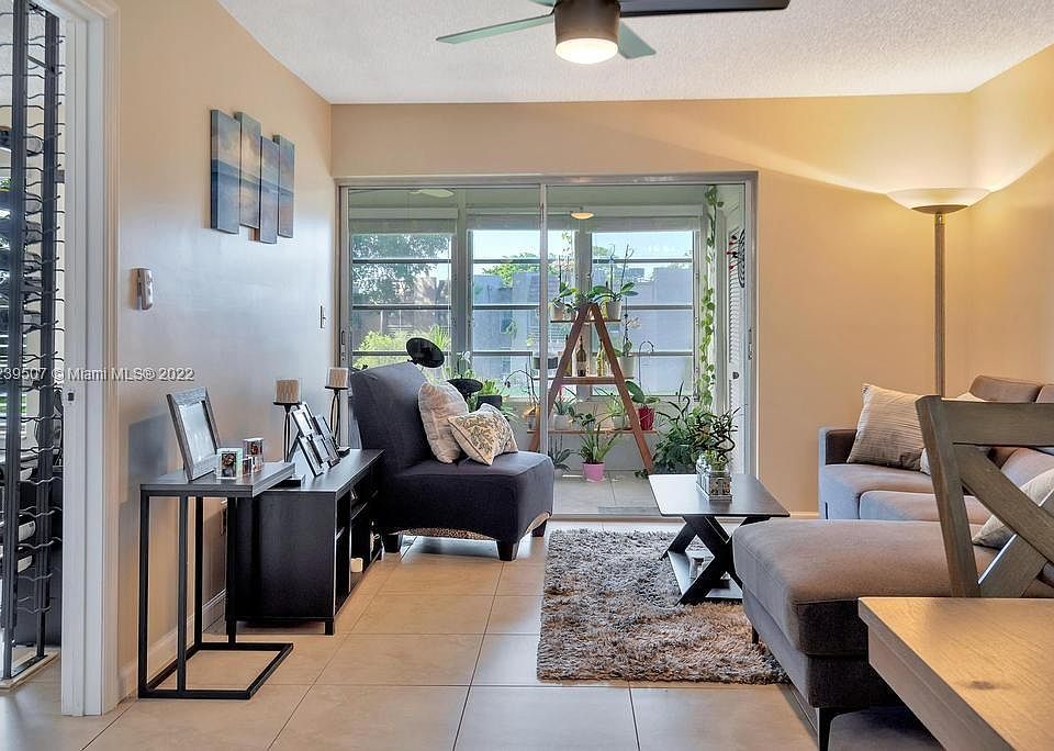 Lago Del Rey Condominiums 2901 Fiore Way Delray Beach FL Zillow