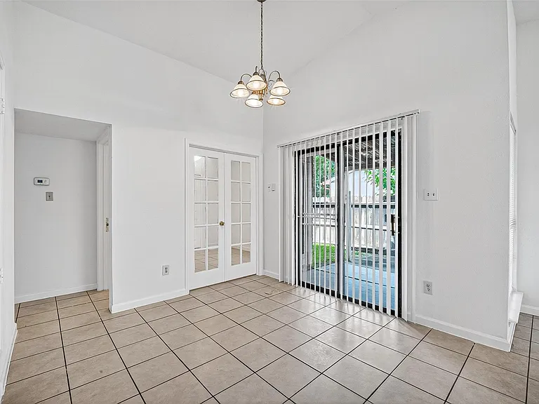 14219 Dartwood Dr — Photo 7