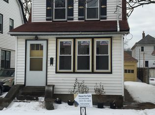 22430 Davenport Ave, Queens Village, NY 11428