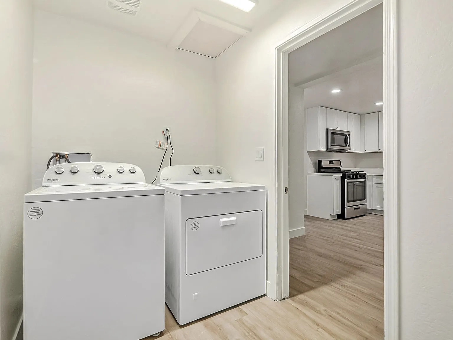 4 bed, 3.0 bath, 1792 sqft, $862 — Photo 4