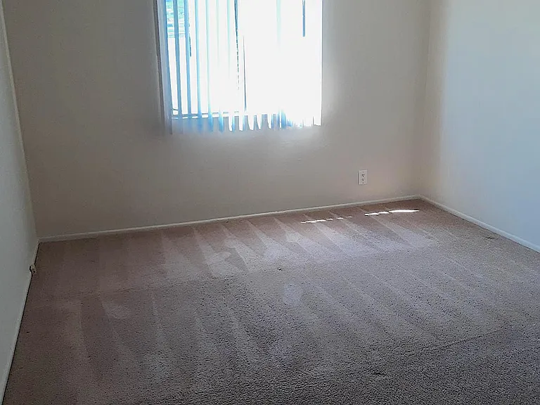 4450 Murietta Ave #18 — Photo 9