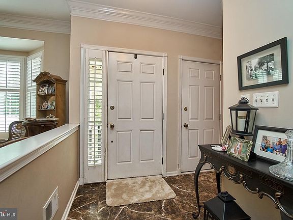 Entry Foyer