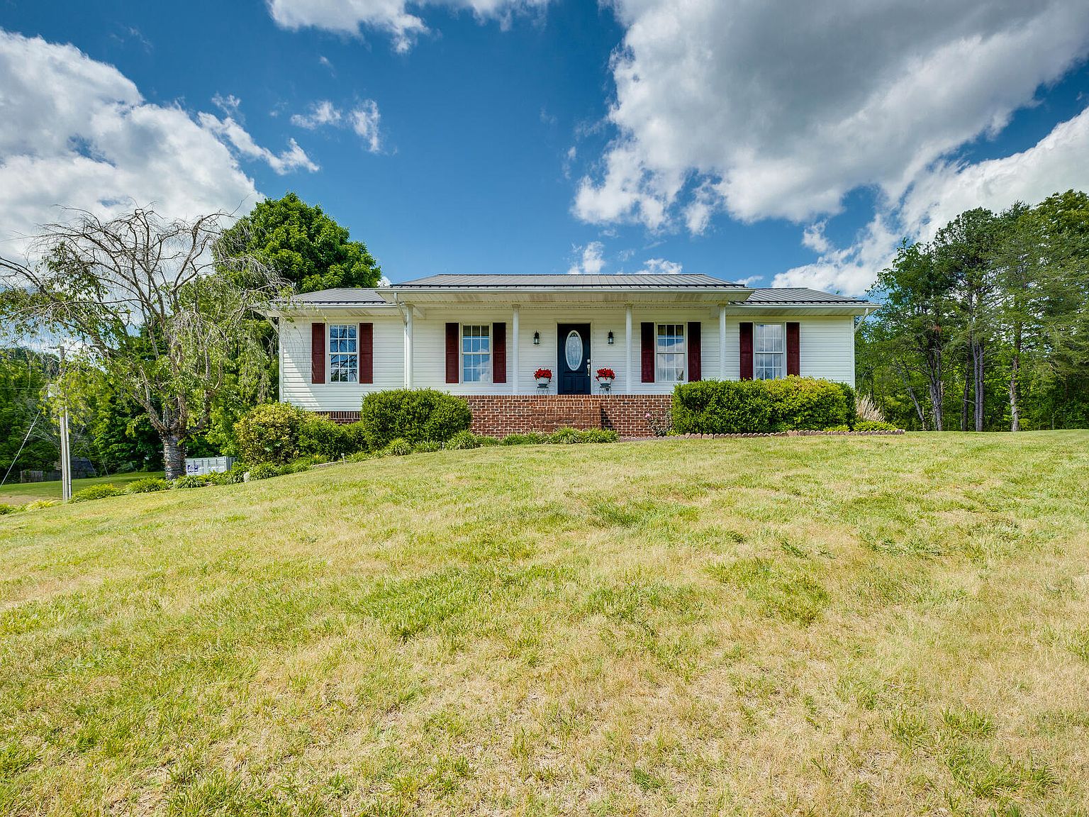 611 W Carters Valley Rd, Kingsport, TN 37665 Zillow