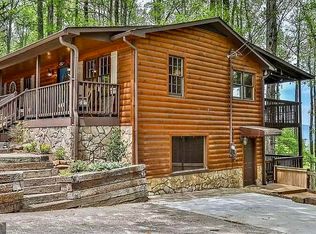1021 Walnut Rdg, Ellijay, GA 30536