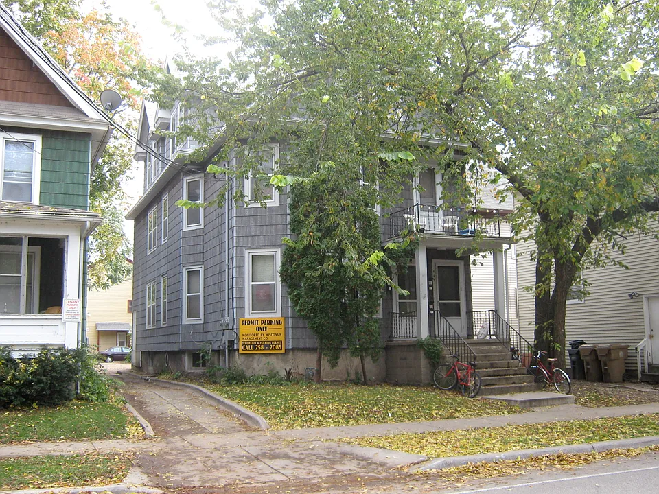 Building Photo 3