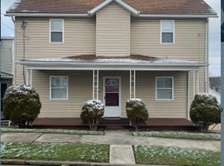 218 Washington St, Mount Pleasant, PA