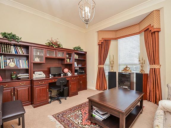 5th image of 7118 Sagewalk Ln