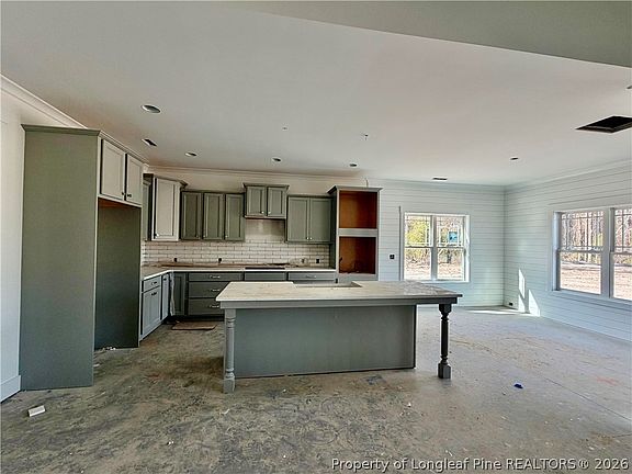 2nd image of 1744 Alderman Mill Rd