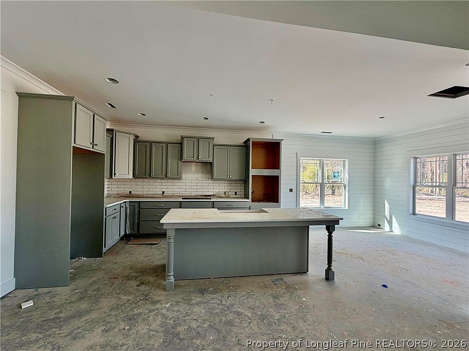 2nd image of 1744 Alderman Mill Rd