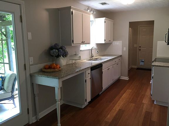 3rd image of 6304 Mitchell Creek Dr