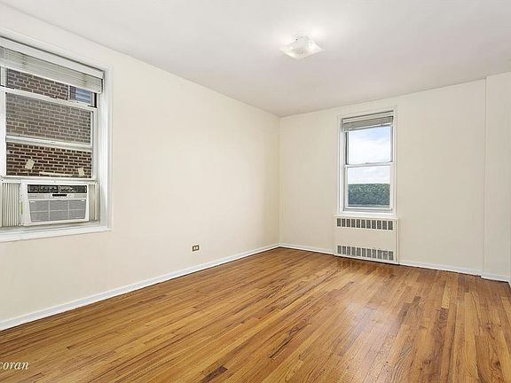 5th image of 330 Haven Ave APT 5E