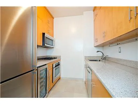 Rented by Douglas Elliman | media 17