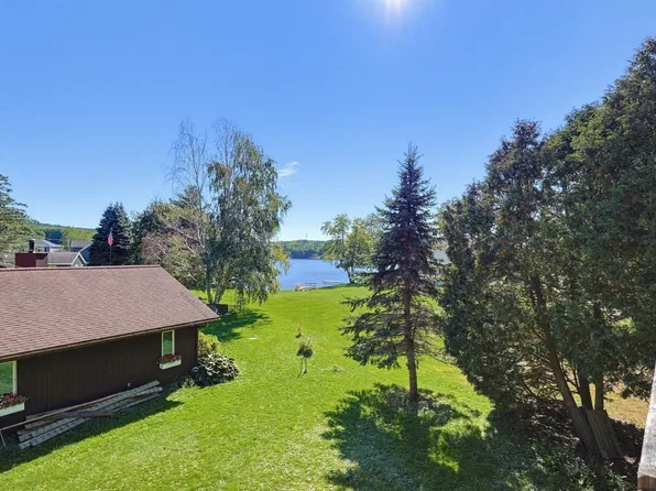 40 Lambs Grv, Spencer, MA 01562