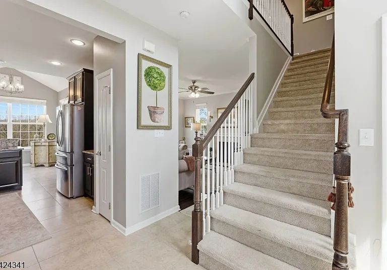 263 Winding Hill Dr — Photo 24