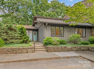 101 Crowfields Dr #2, Asheville, NC 28803