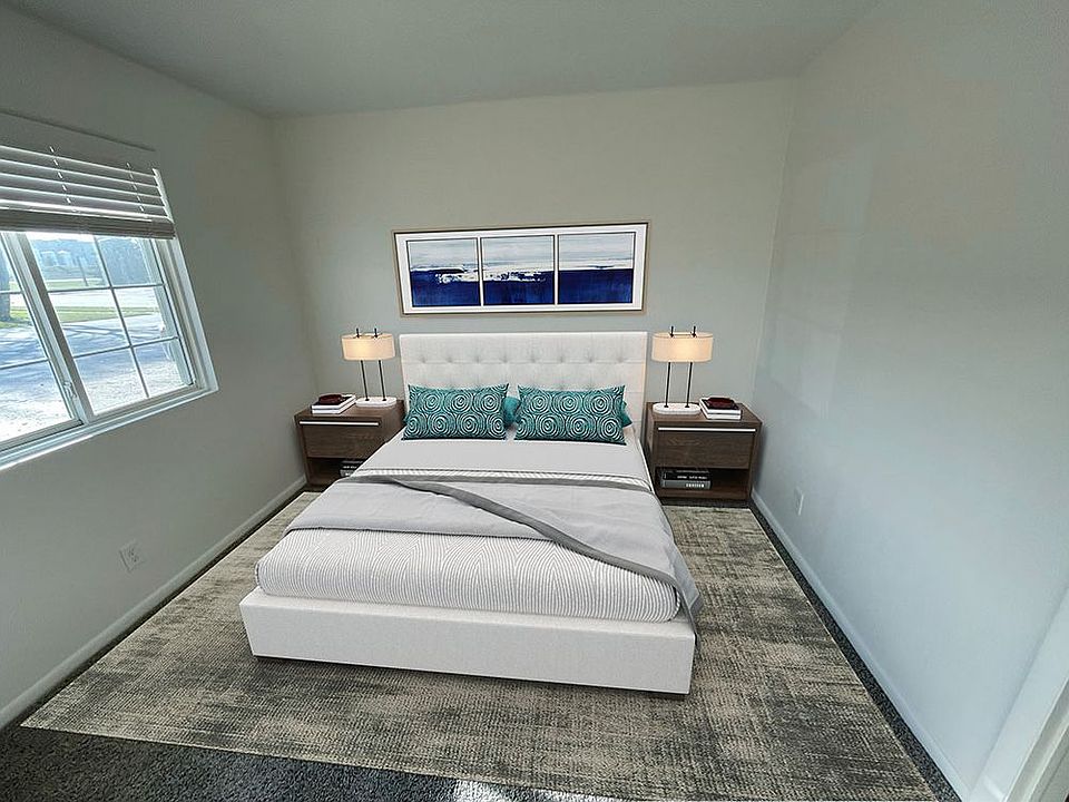 2nd image of 201 SW Linden St #214
