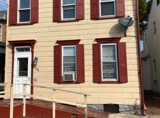 351 W North St #2, Carlisle, PA 17013