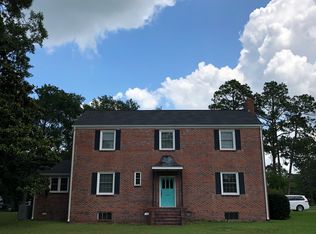 338 N State St, Lyons, GA 30436