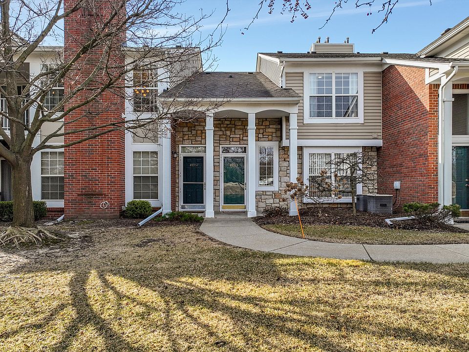 1st image of 44973 Marigold Dr