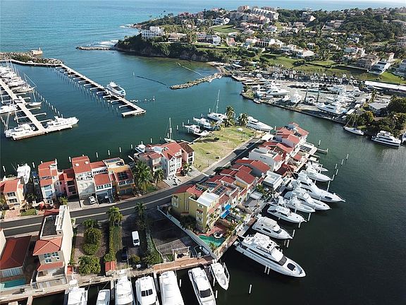 2nd image of San Miguel #48