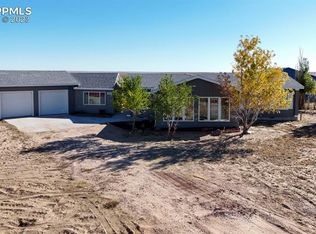 15225 Cactus Hills Ln, Colorado Springs, CO 80928
