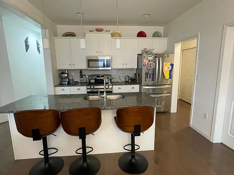 1564 Zestar Dr — Photo 16