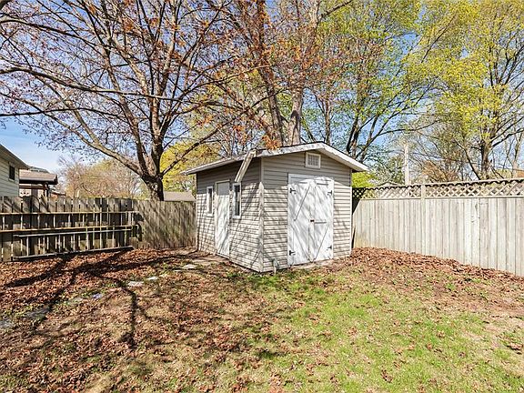 5th image of 1126 Cathcart Blvd