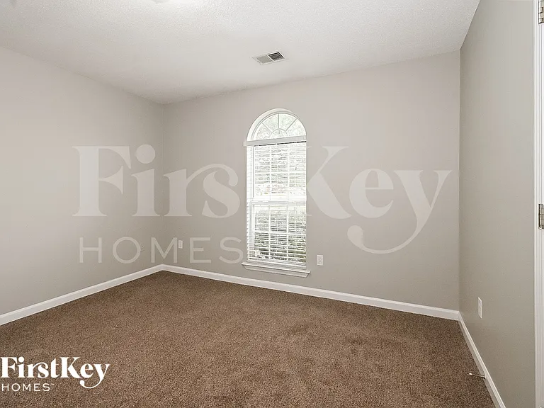 9181 Triple Crown Loop E — Photo 13