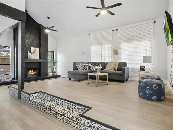 779 Dove Cir, Lewisville, TX 75067