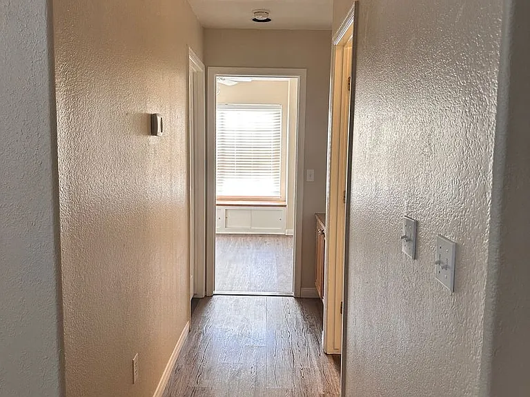 5904 Alimar Dr — Photo 12