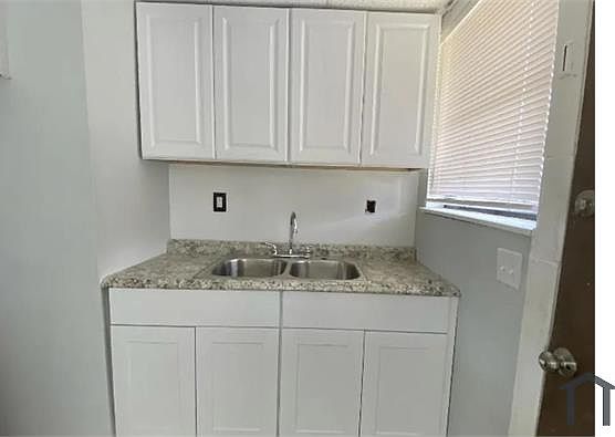 5th image of 5634 Astor Pl #3