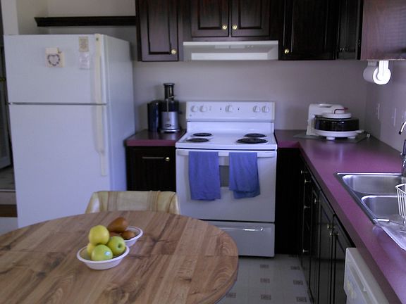 3rd image of 101 Carolina Place Dr