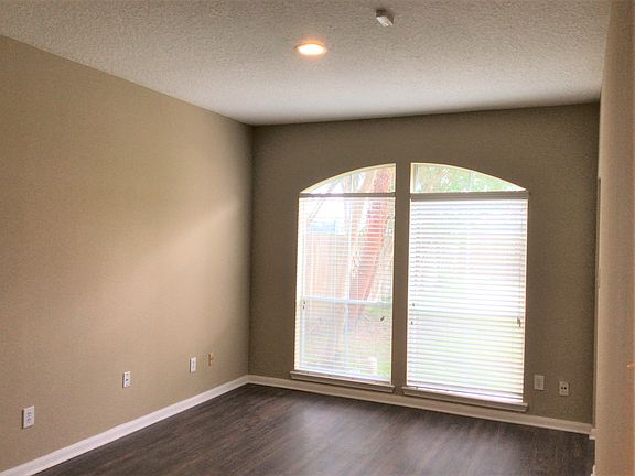 5th image of 13103 Mossy Bark Ln