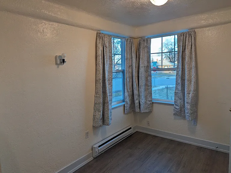 1524 E 1st Ave #2 — Photo 9