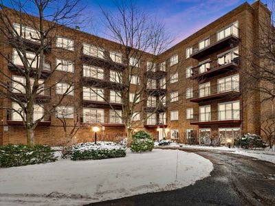 901 Hinman Ave APT 5F, Evanston, IL, 60202