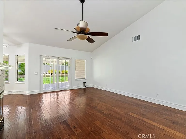 10045 Miracanto Way — Photo 13