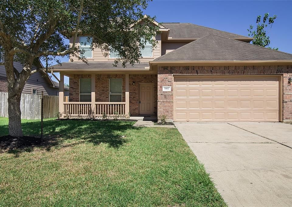 1st image of 1002 Cove Crest Trl