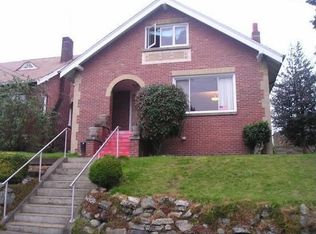 4226 Interlake Ave N, Seattle, WA 98103