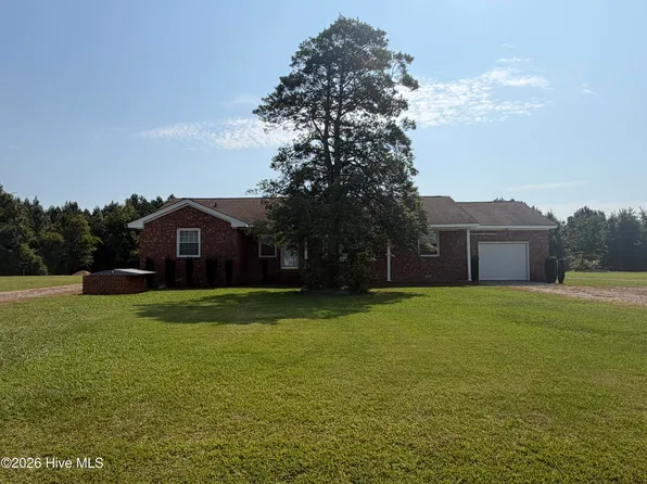 406 Woodruff Road, Selma, NC 27576