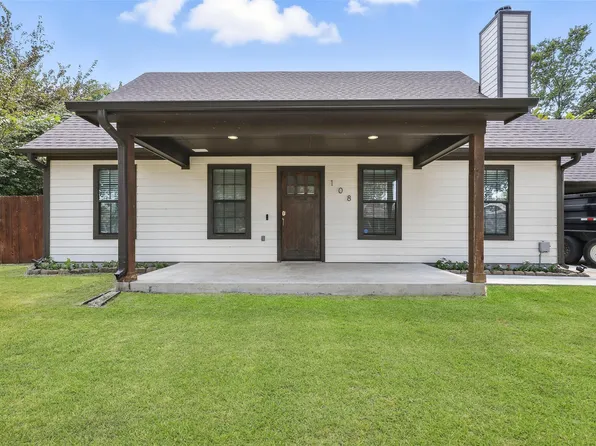 108 N 2nd St, Godley, TX 76044