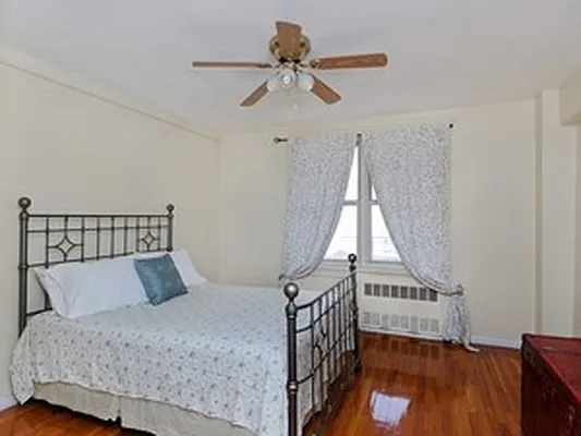 Sold by Corcoran | media 20