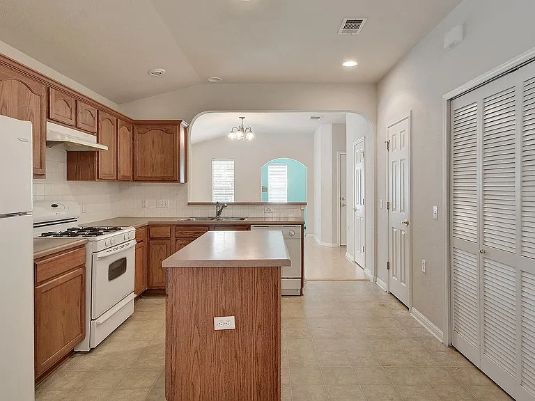 5616 Steven Creek Way — Photo 15