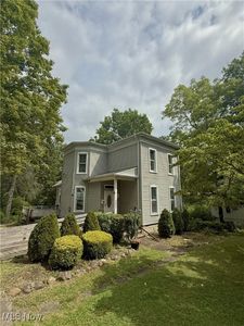 207 N Hambden St, Chardon, OH, 44024